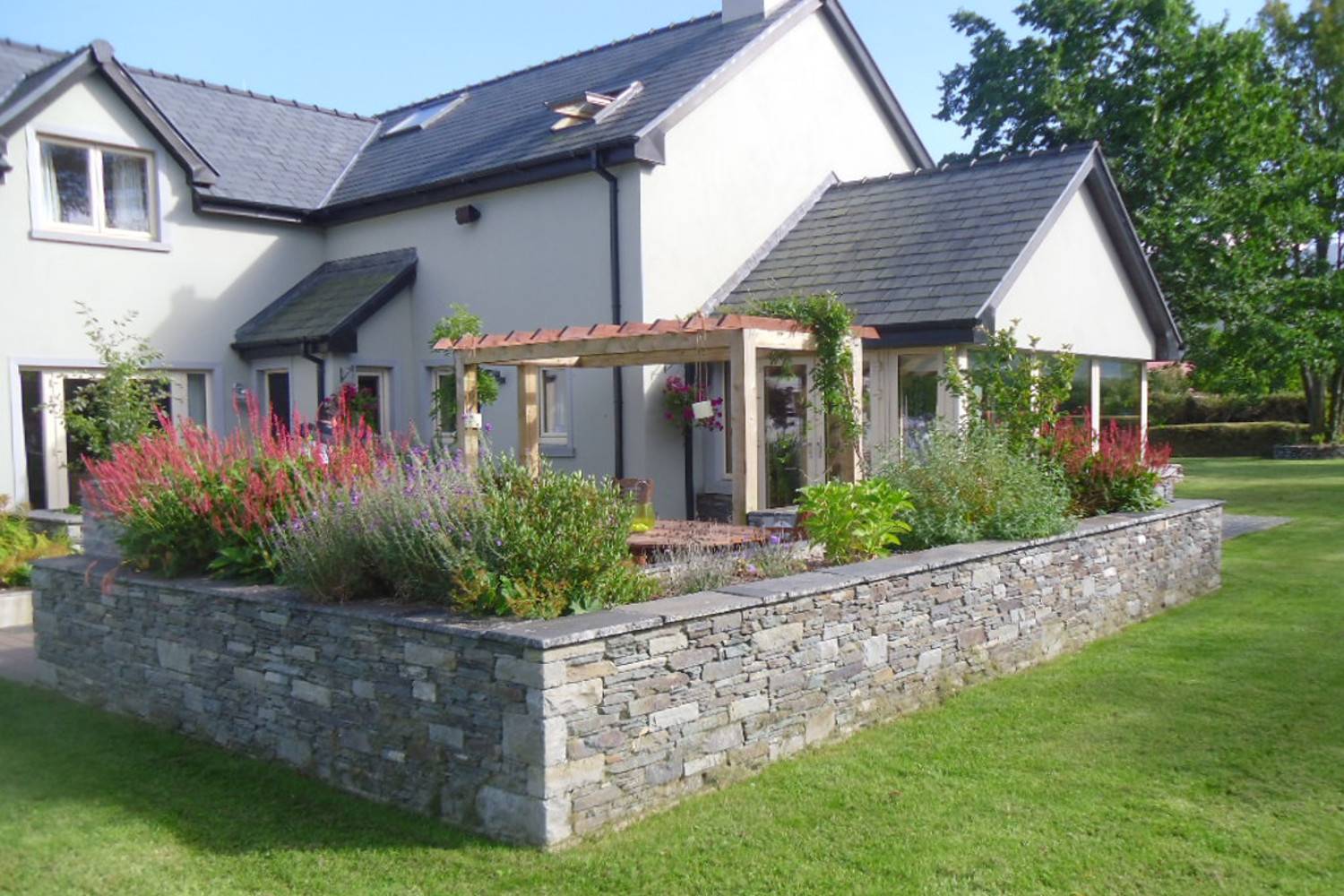 19 Outdoor Garden Room Ideas To Consider SharonSable