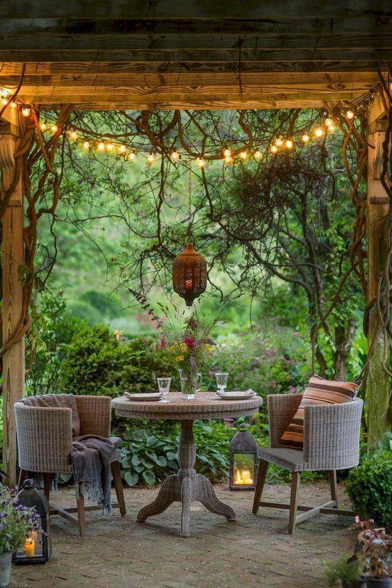 Very Romantic Backyard Wedding Decor Ideas