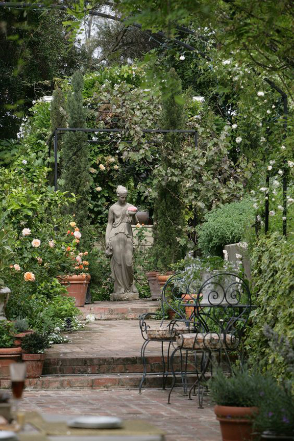 Beautiful Romantic Garden Ideas