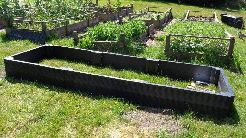 16 Resin Raised Garden Bed Ideas You Must Look SharonSable
