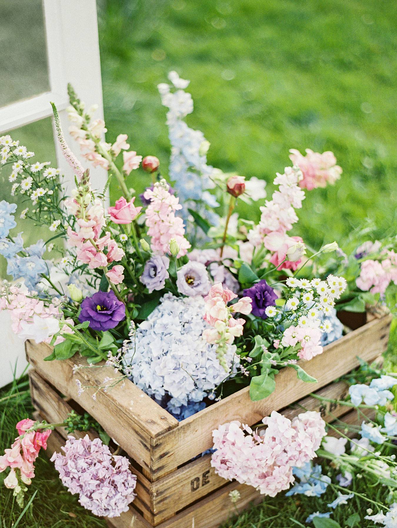 Beautiful Container Garden Flower Ideas Trenduhome Container
