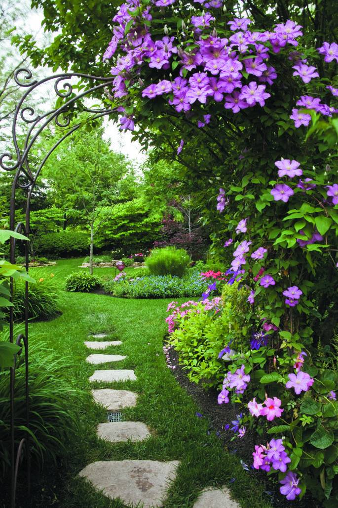 Cozy And Relaxing Country Garden Decoration Ideas You Will Totally Love