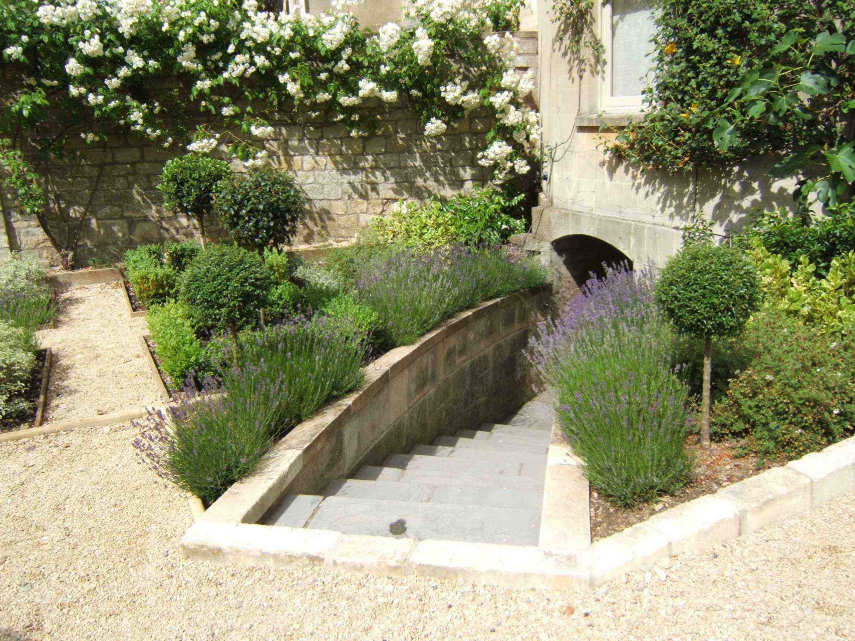 Parterre Private Newport Parterre Garden
