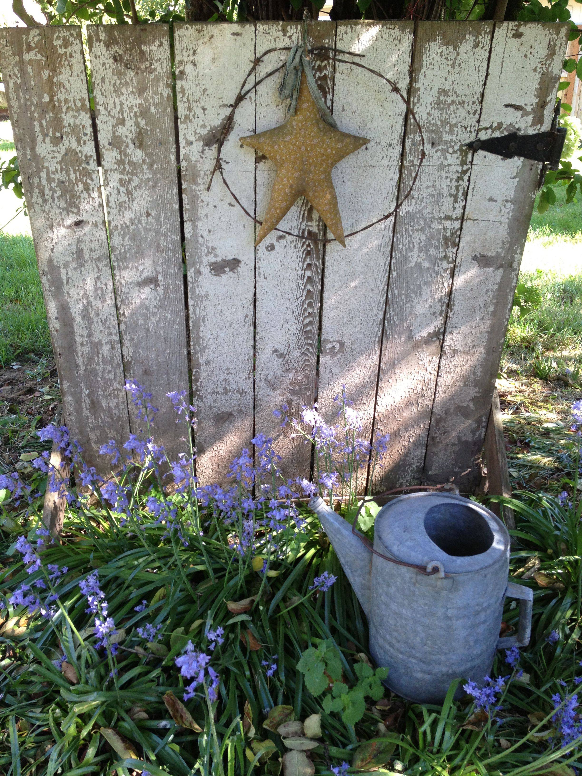 Inspiring Rustic Garden Gates Design