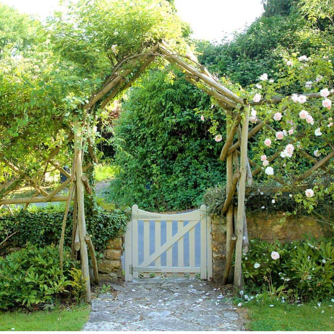 Cottage Gardan Landscaping Wooden Garden Gate