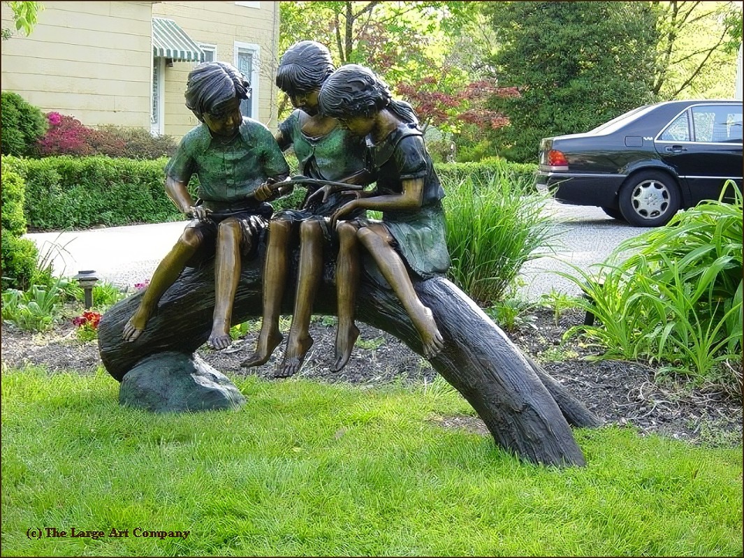 How Large Sculptures Effect