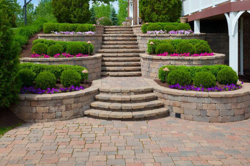 Garden Steps Plantings Traditional Landscape New York By