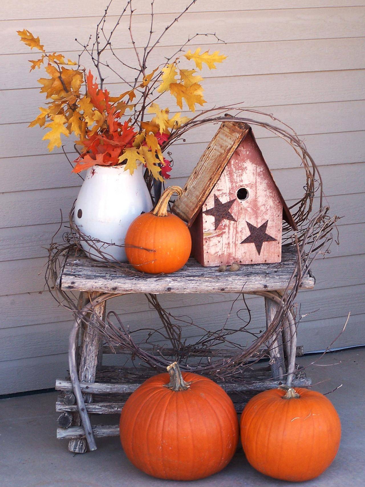 Stunning Fall Outdoor Decorating Ideas