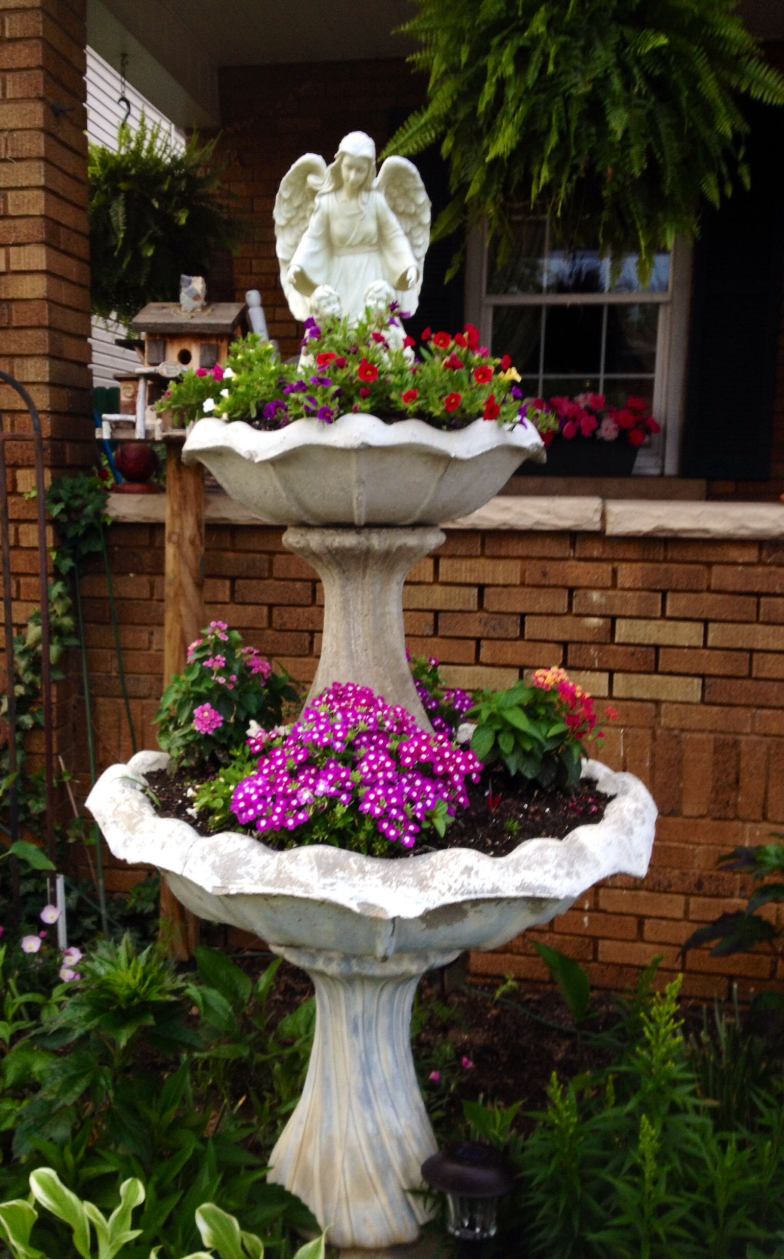 Nice Beautiful Stand Bird House Ideas