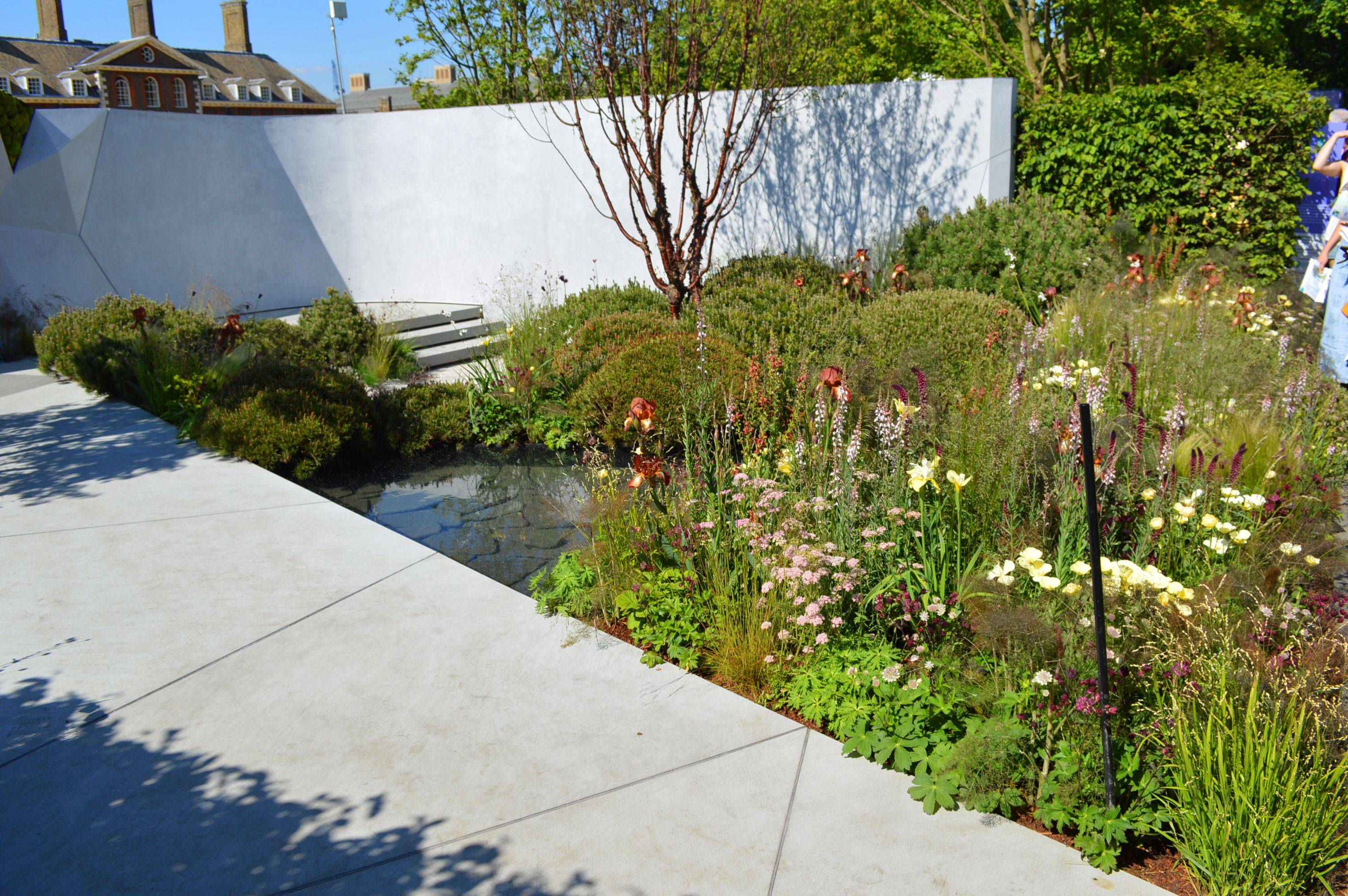 Magical Flower Bed Ideas