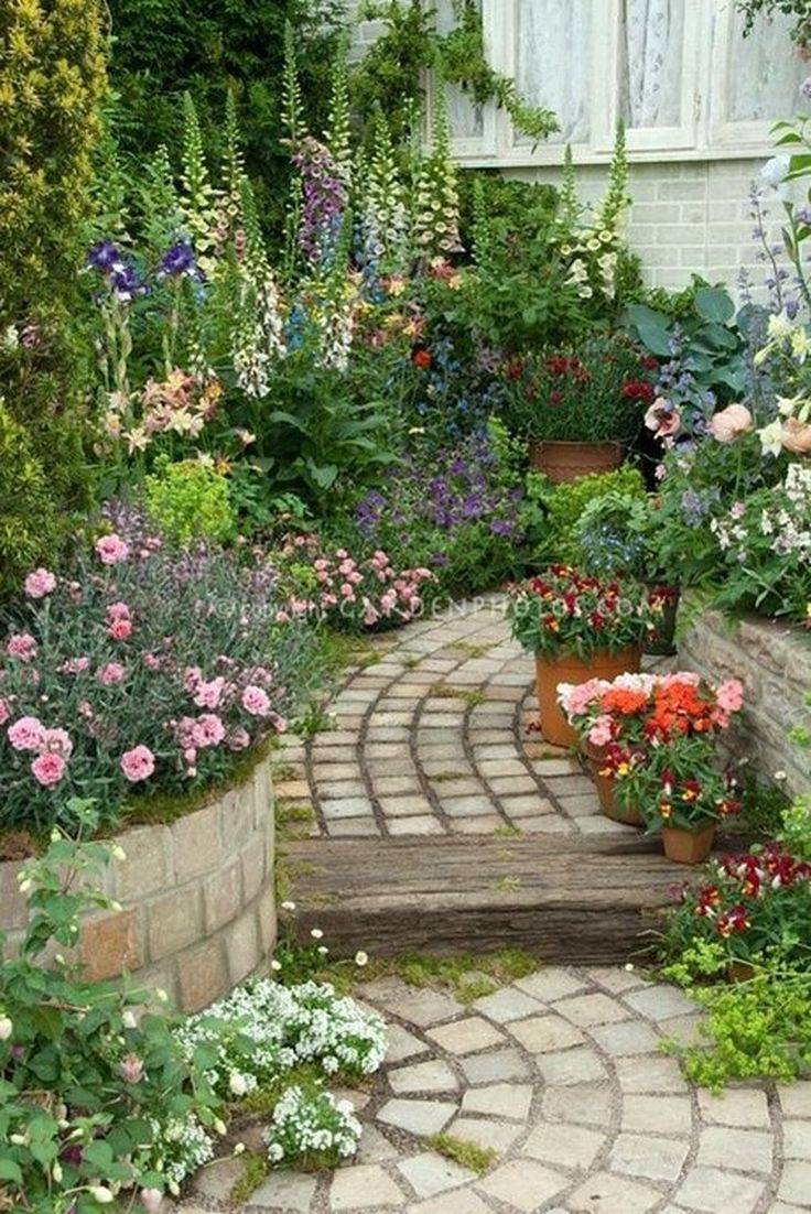 Stunning Small Flower Gardens