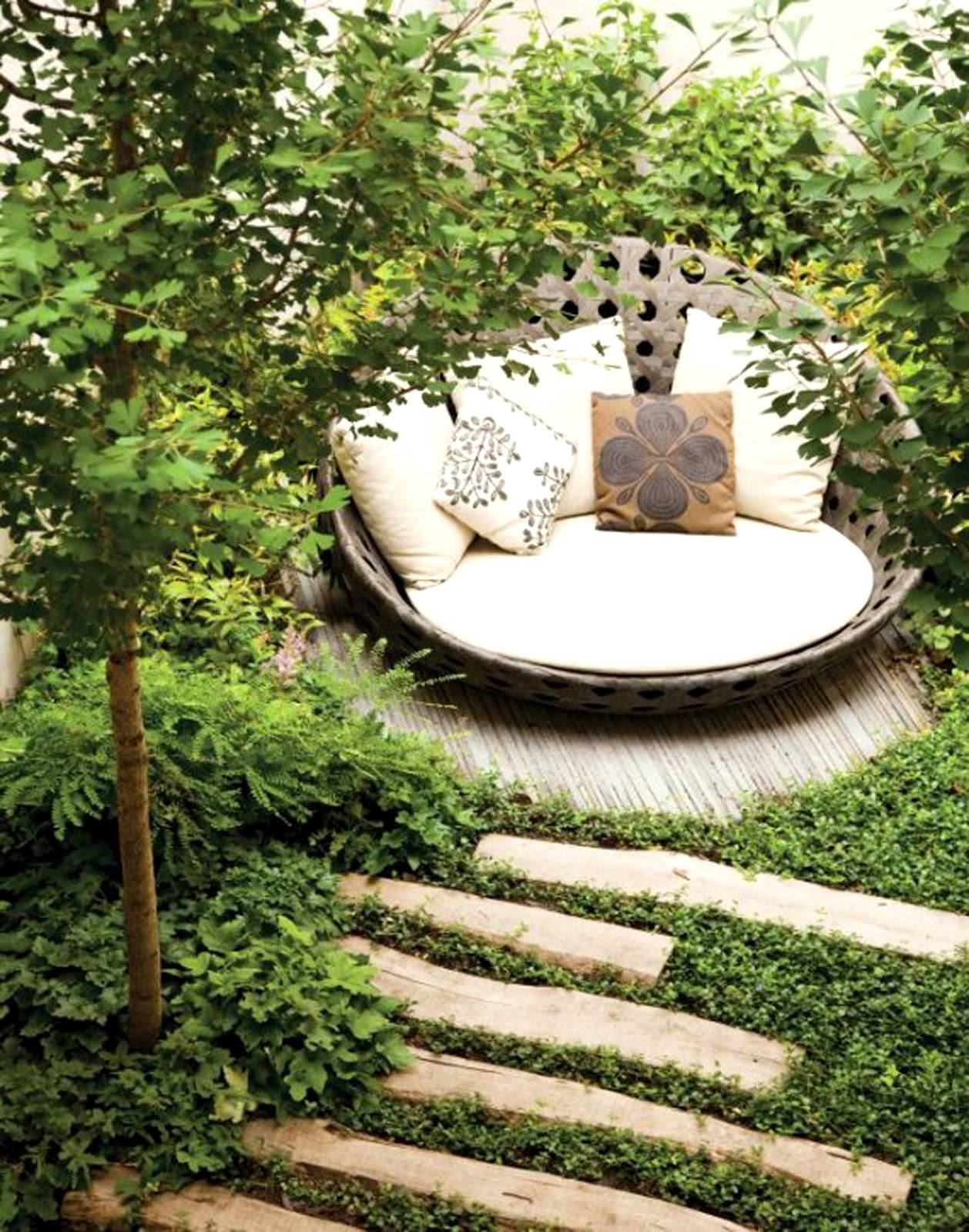 A Secret Garden Nook