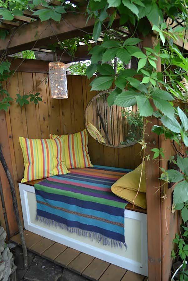 Outdoor Reading Nooks