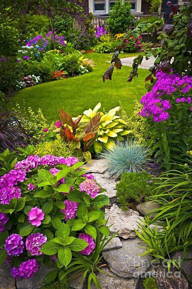 A Traditional Cottage Garden