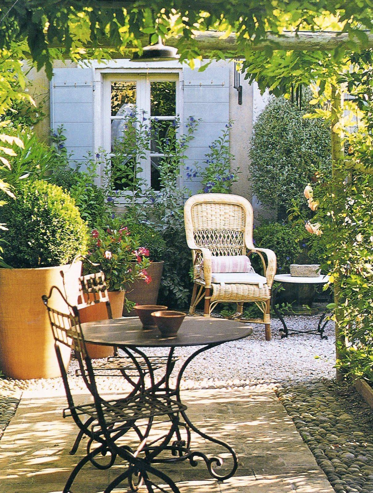 Outdoor Living Pea Gravel Patio Inspiration French Country Cottage