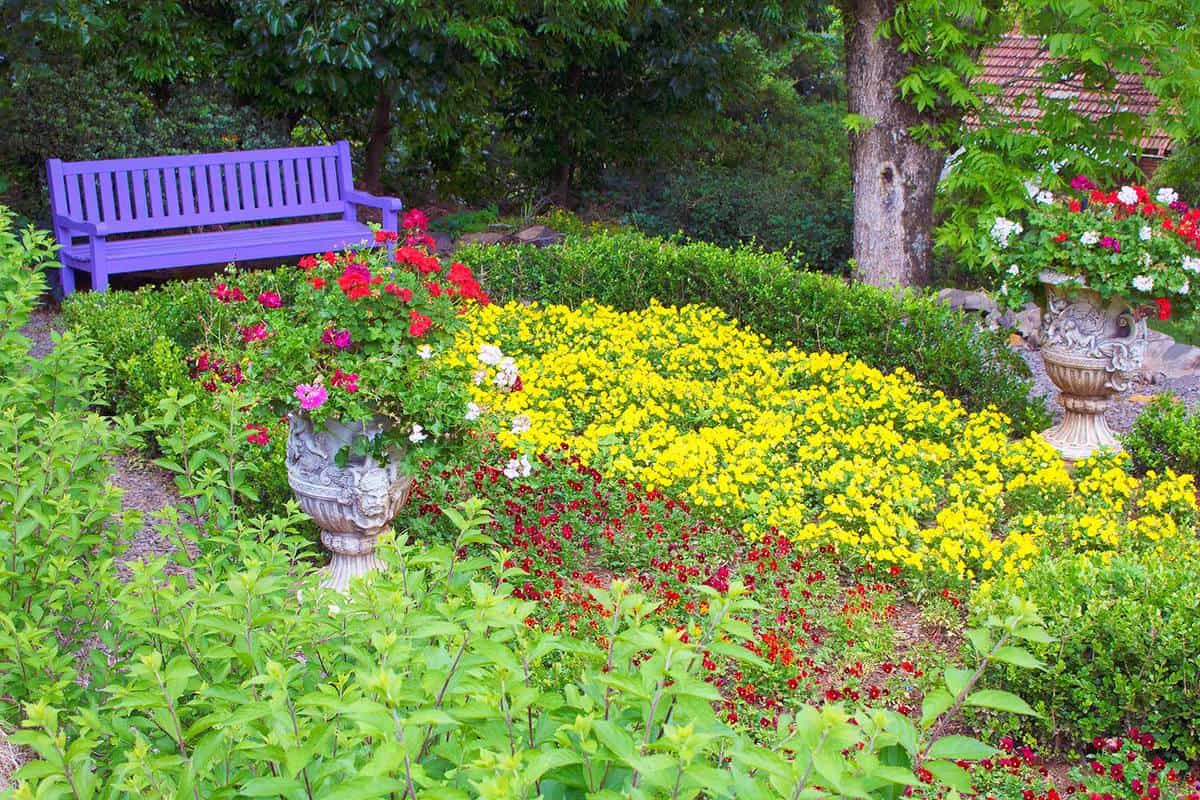 Curved Corner Garden