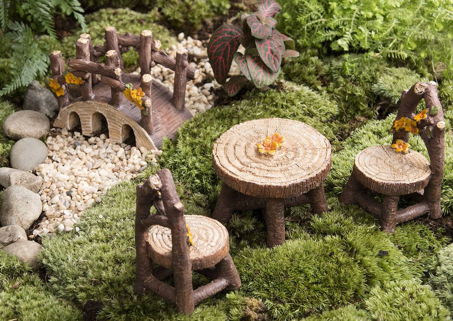 This Miniature Garden Woodland Fairy Furniture Set