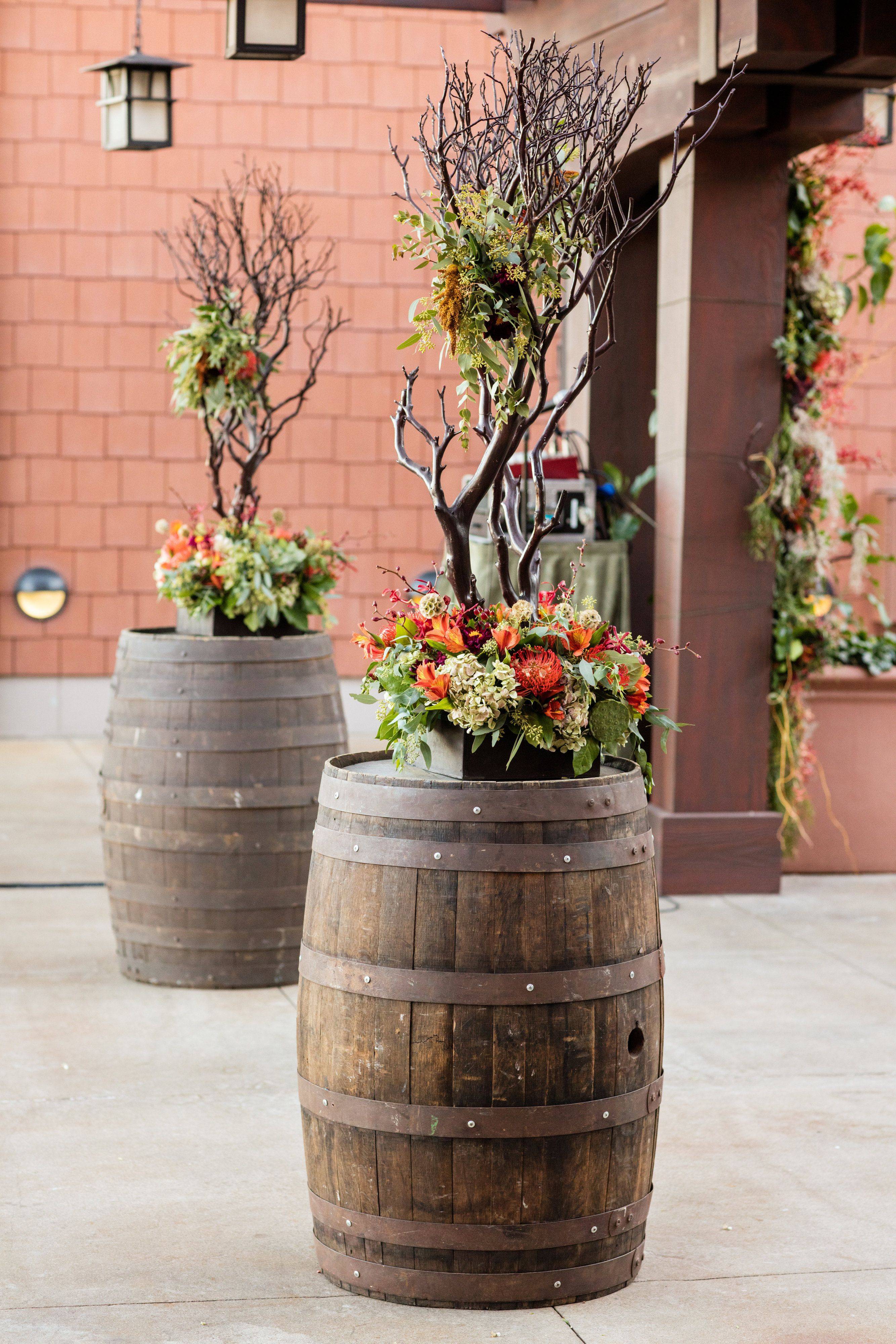 Outdoor Accessories Signature Hardware Whiskey Barrel Planter