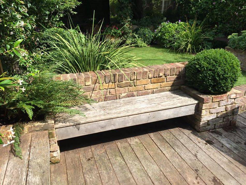 Decoredo Backyard Seating