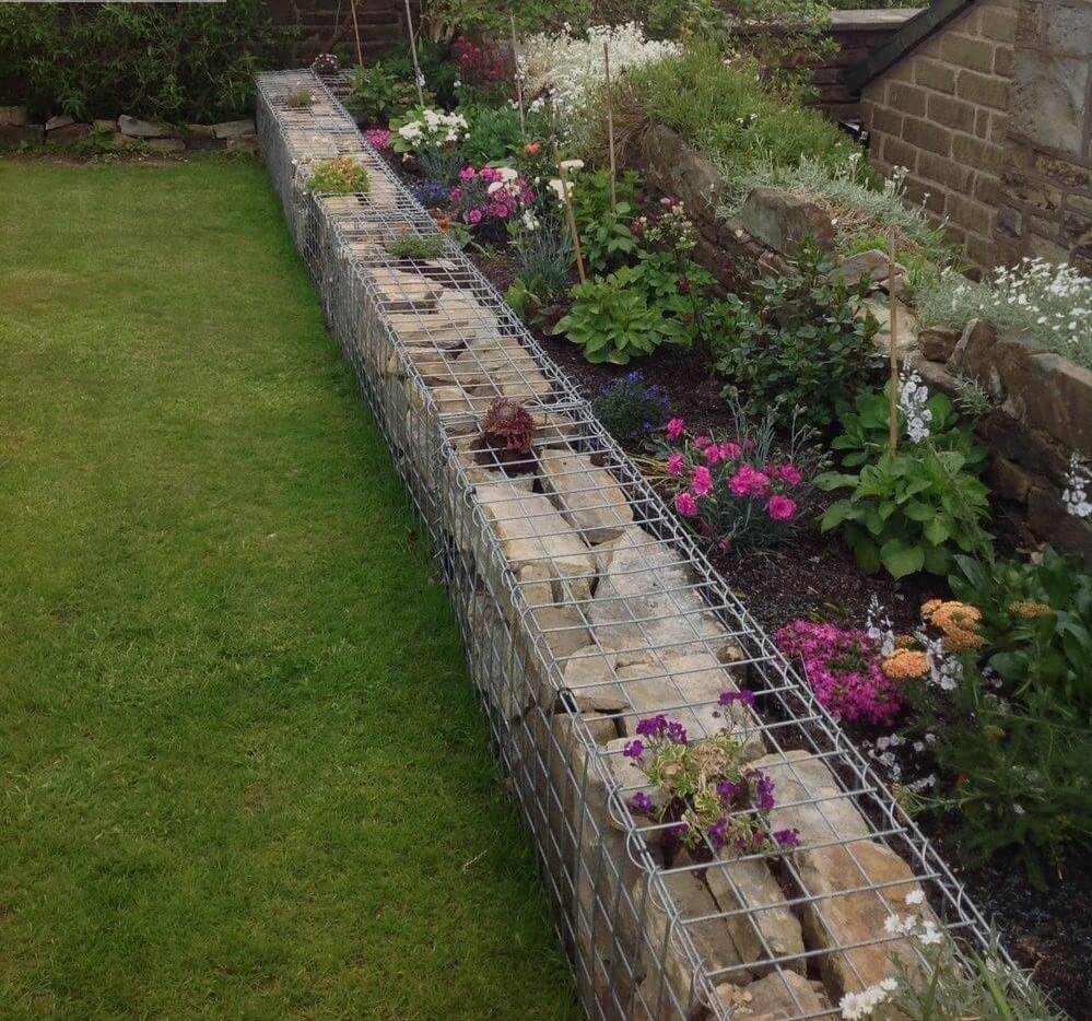 Simple And Cheap Garden Edging Ideas