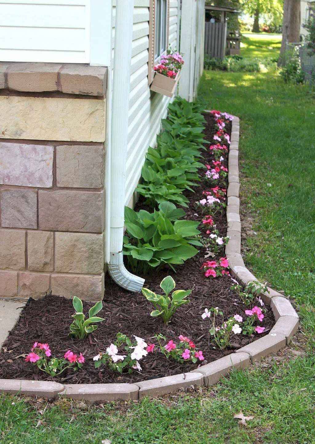 Creative Cheap Garden Edging Ideas