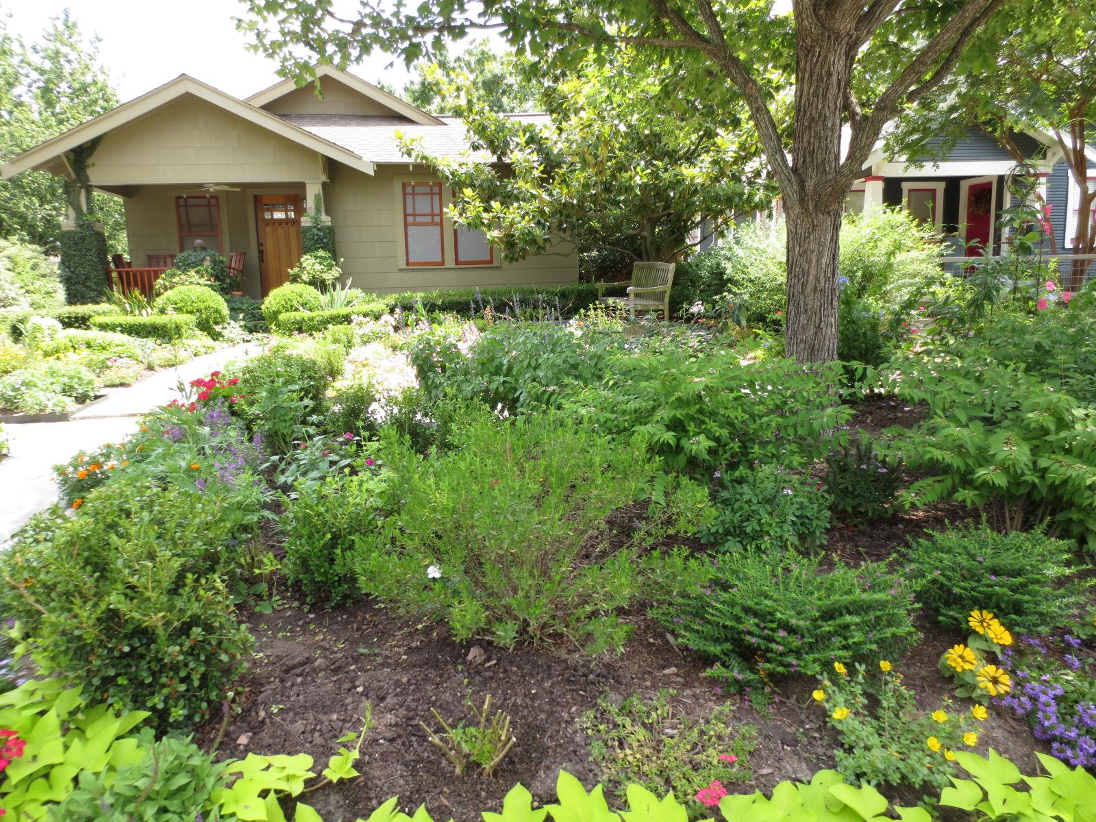 Beautiful Cottage Garden Ideas