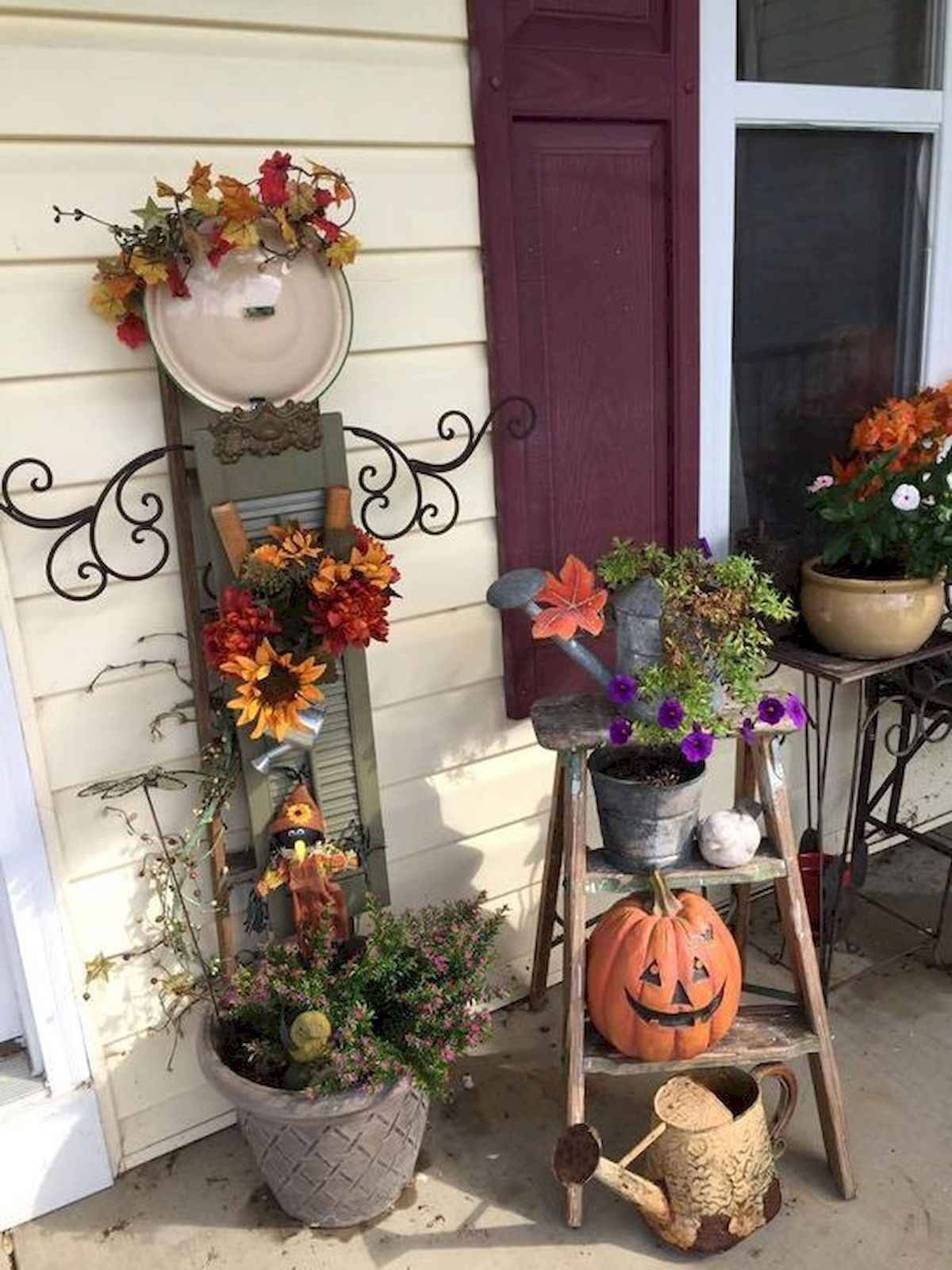 Junk Rustic Outdoor Decor