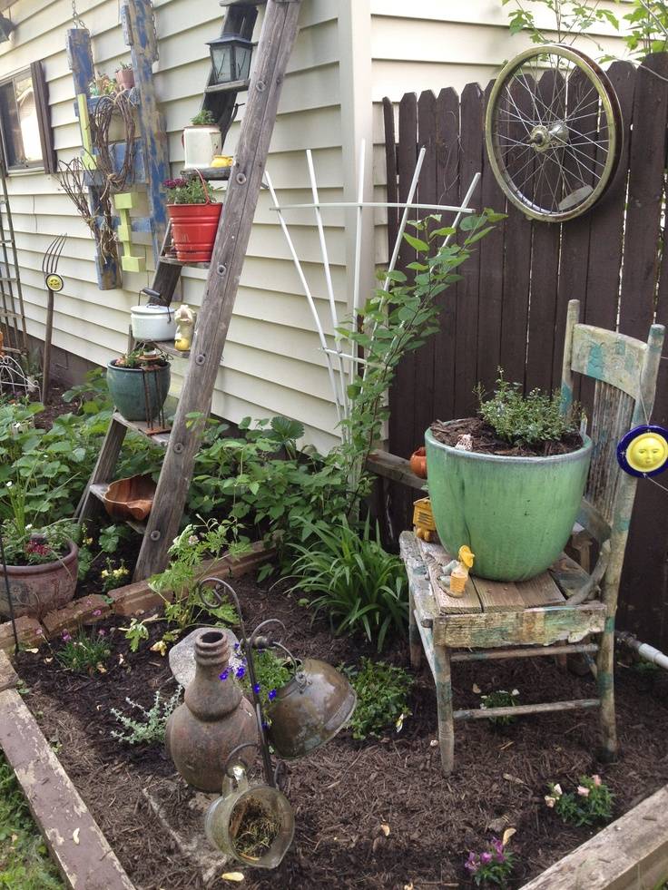 Four Minnesota Rustic Junk Garden Tours Organized Clutter