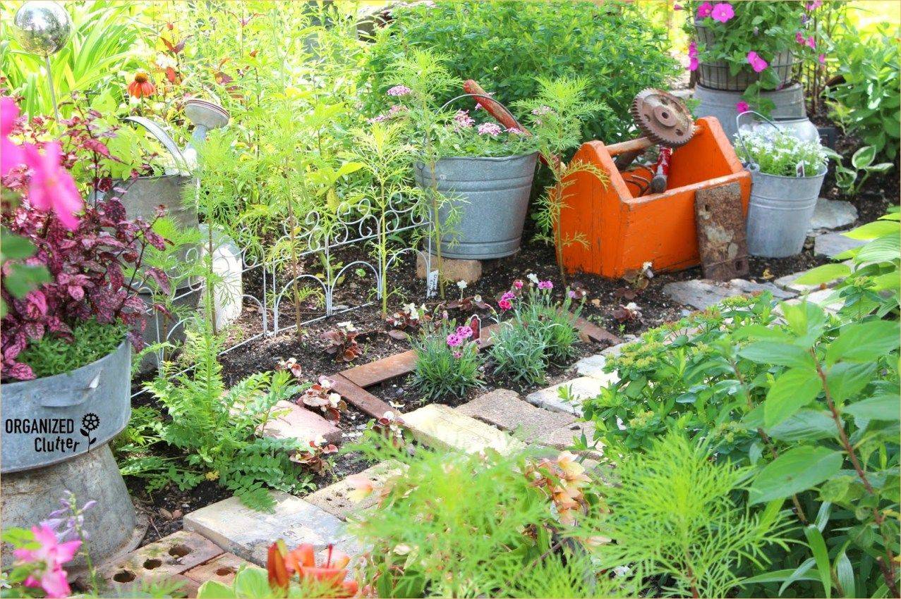 Most Brilliant Garden Junk Repurposed Ideas