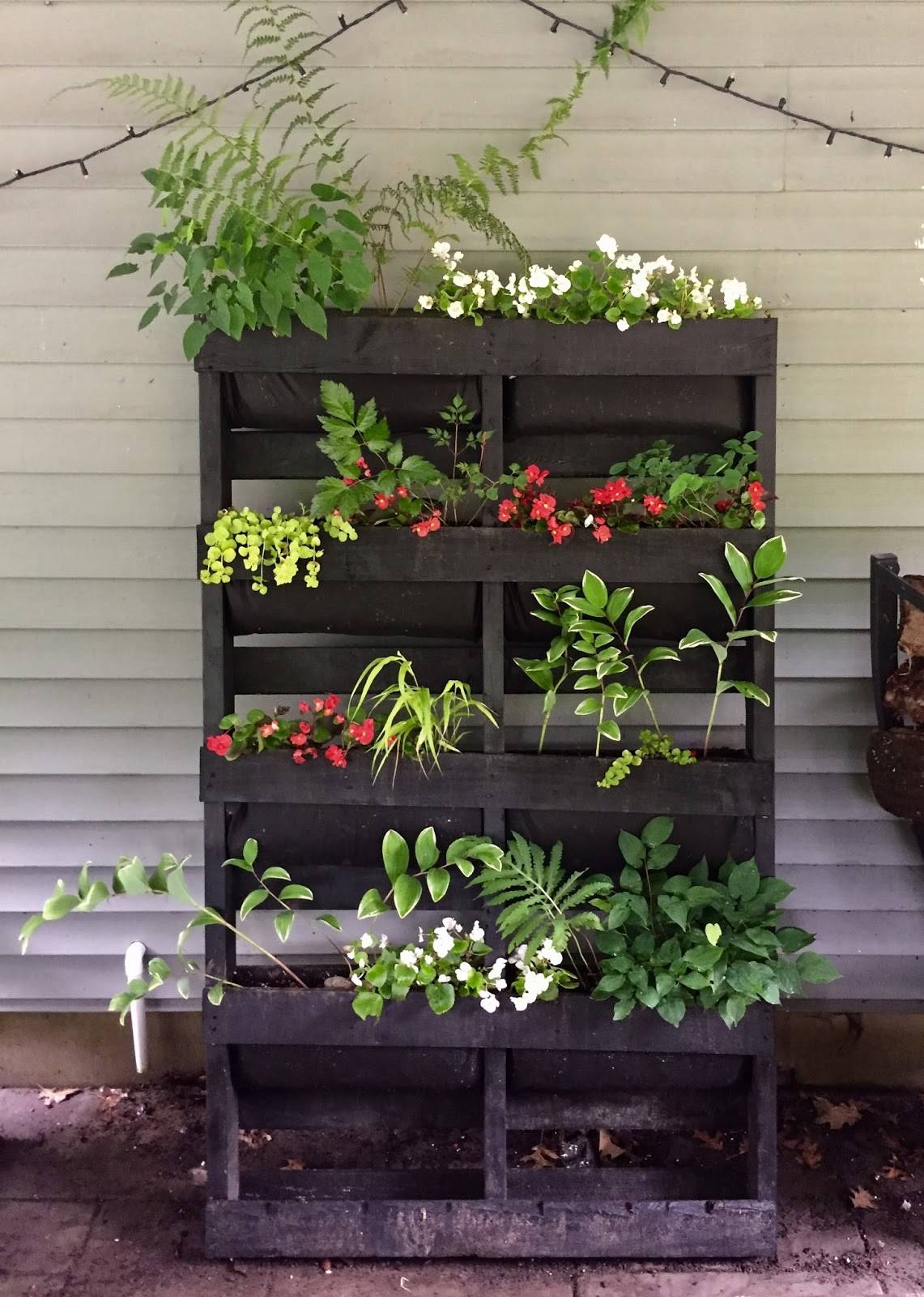 Pallet Balcony Garden Vertical Ideas Balcony Decoration