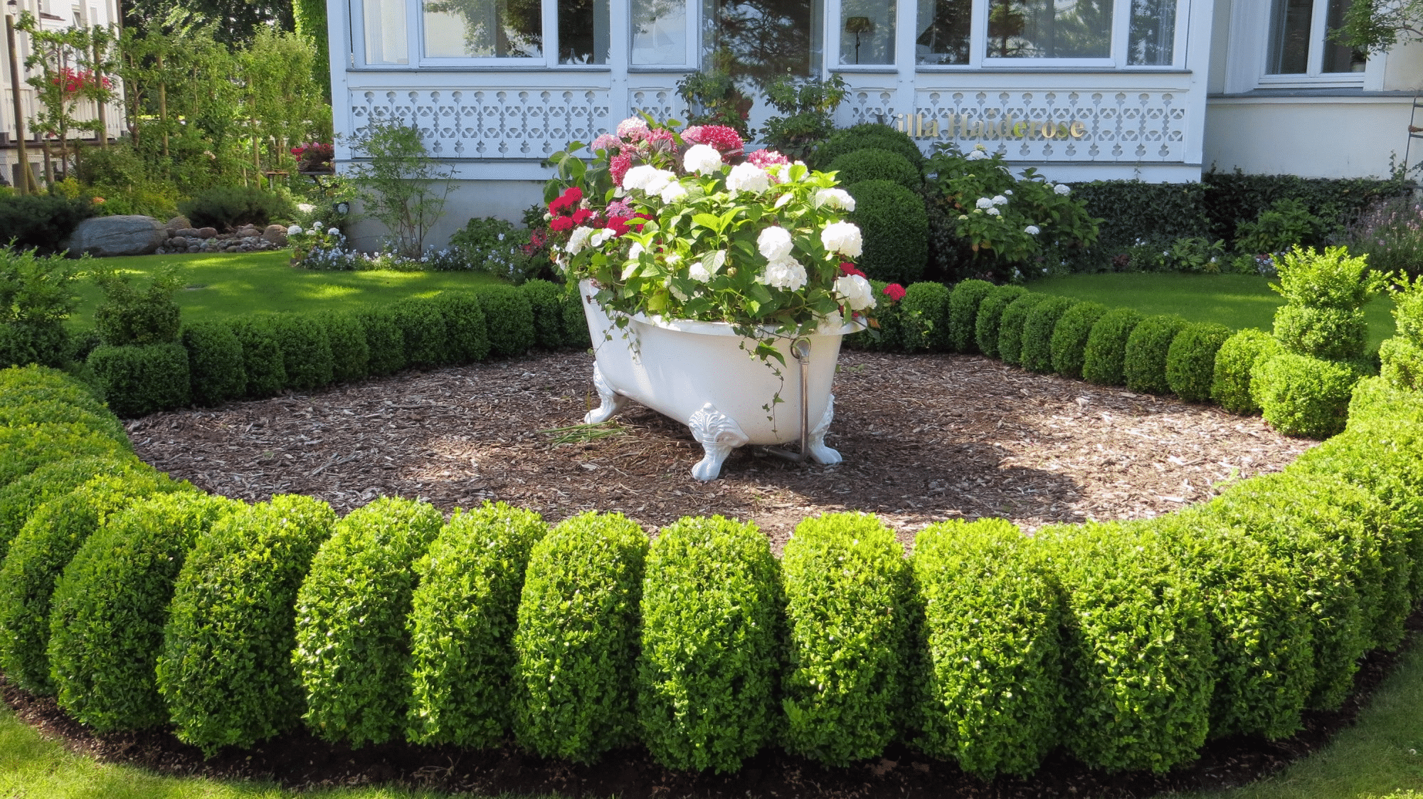 Genius Low Maintenance Rock Garden Design Ideas
