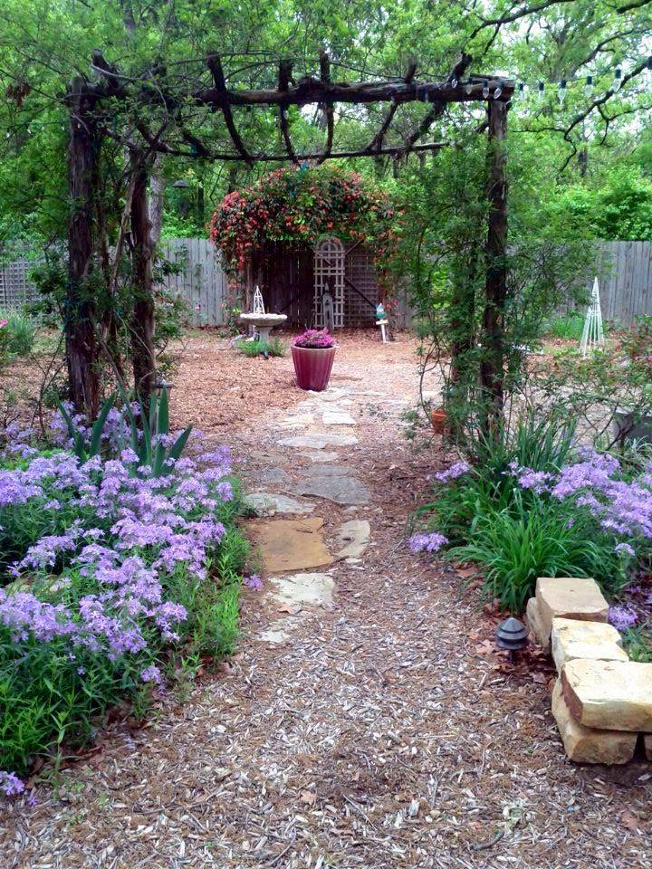 Country Gardens Magazine