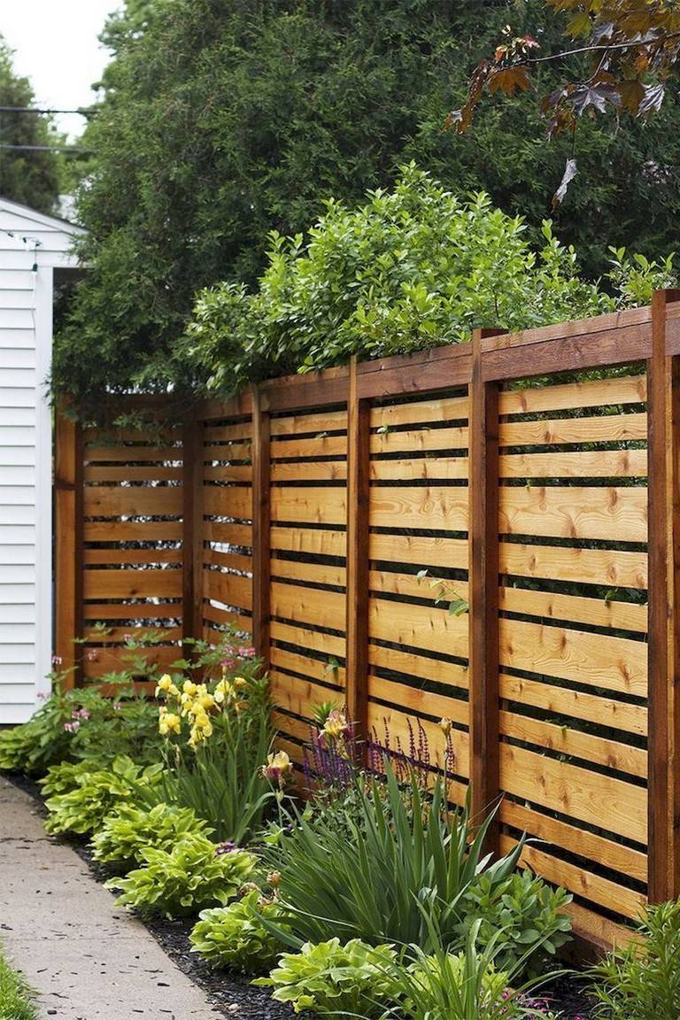 Horizontal Wooden Fence Ideas