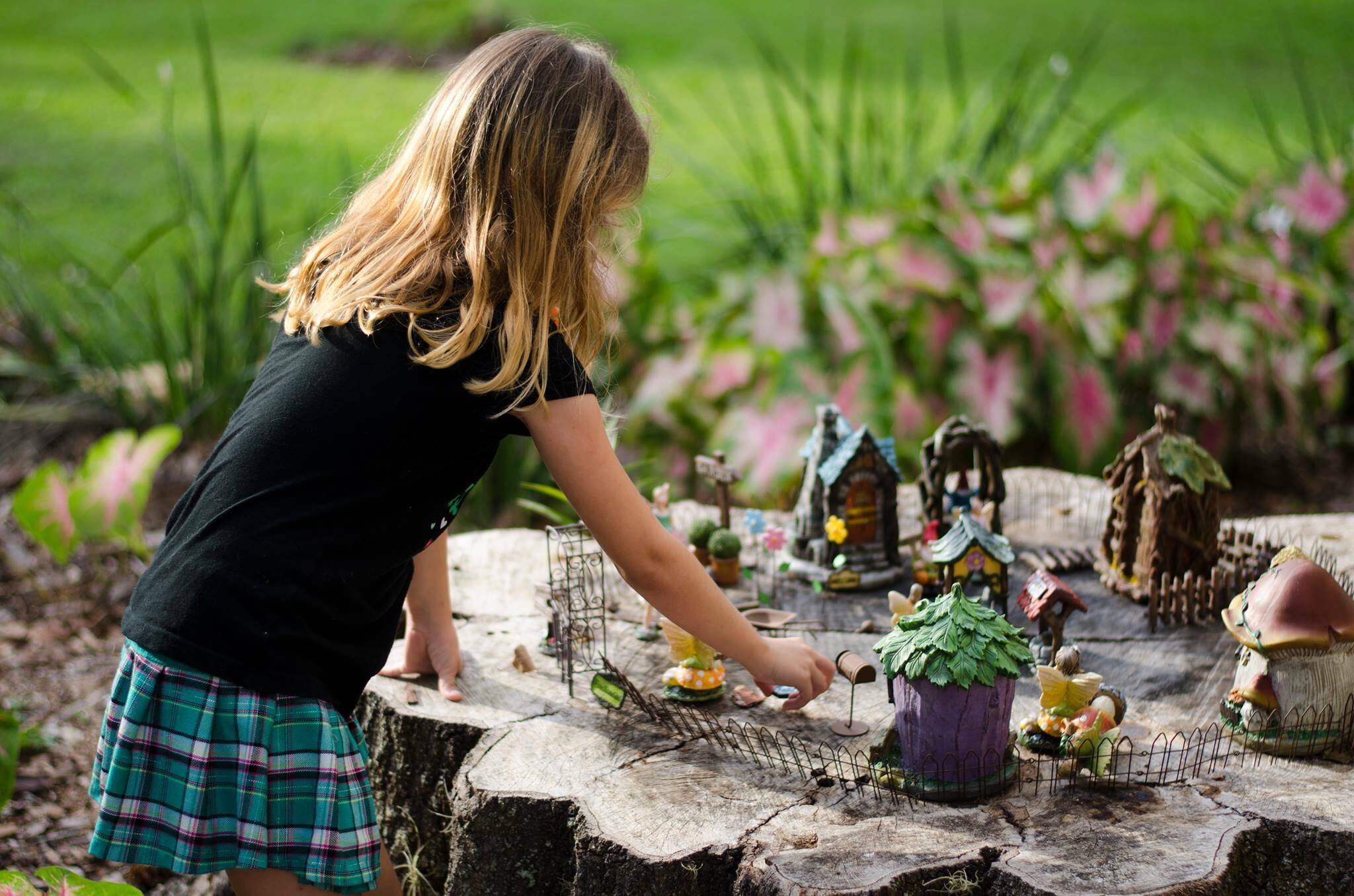 Kidsized Gardeners Fairy Houses