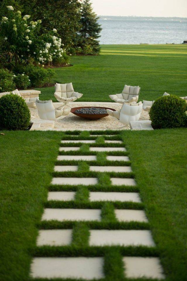 Easy Cheap Garden Path Ideas