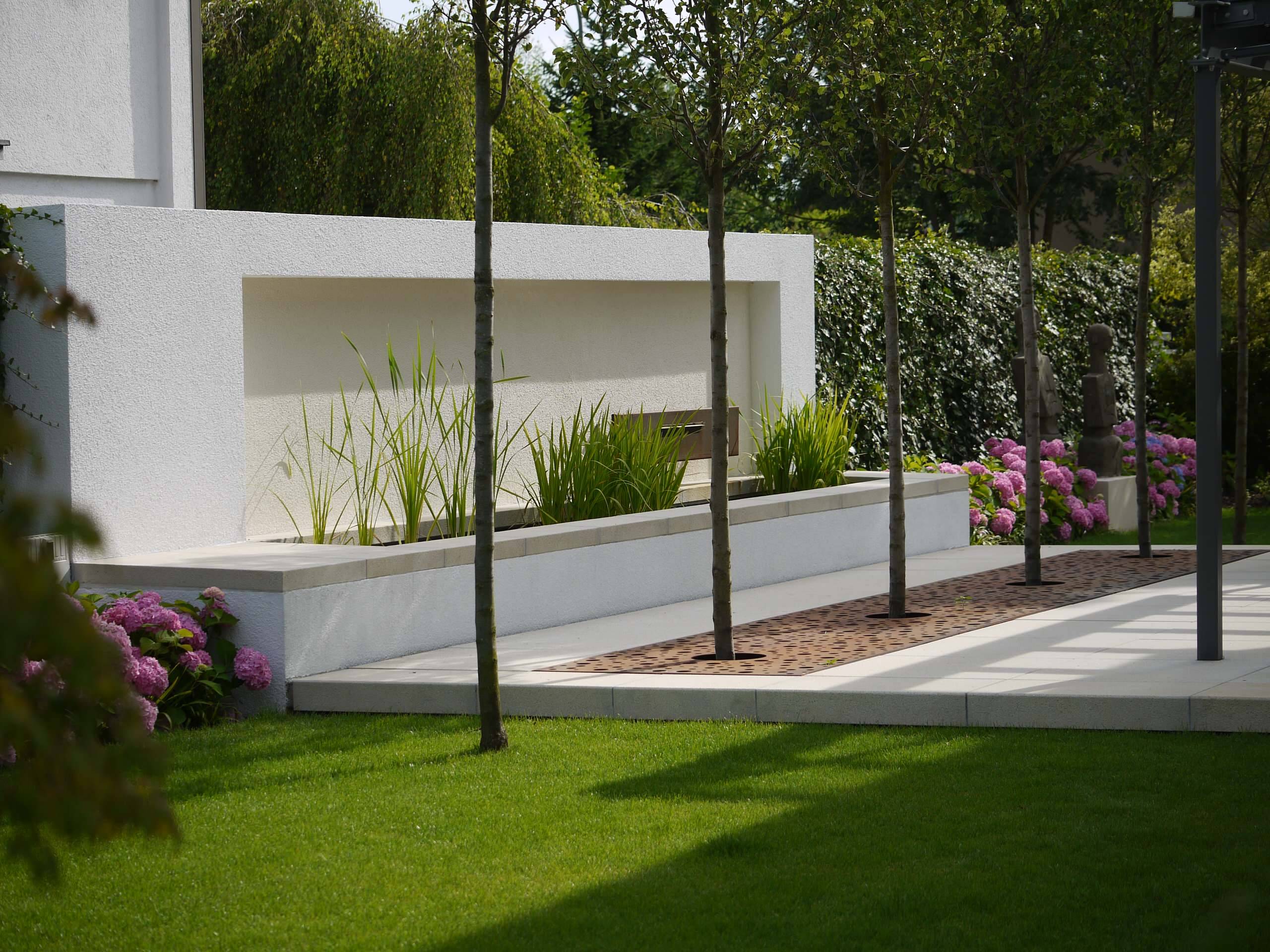 Modern Front Garden Design Ideas