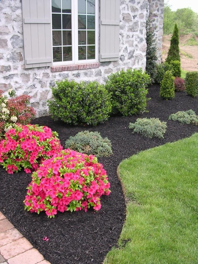 Beautiful Small Front Yard Garden Design Ideas