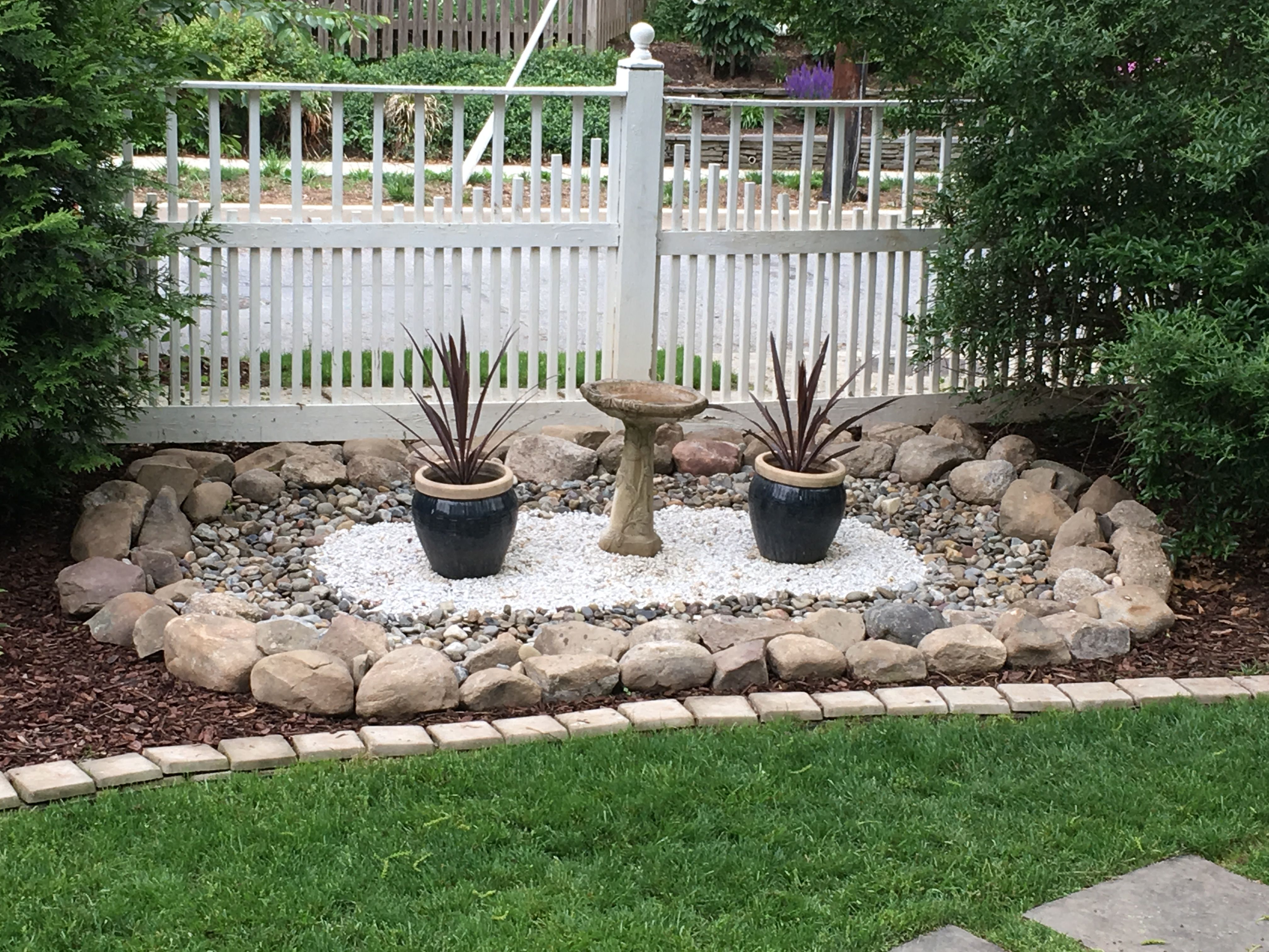 Simple And Easy Rock Garden Ideas
