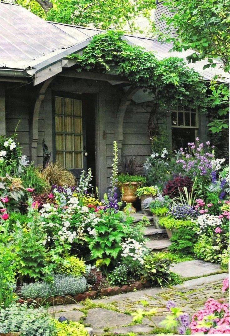 Impressive Stunning Front Yard Cottage Garden Landscaping Ideas