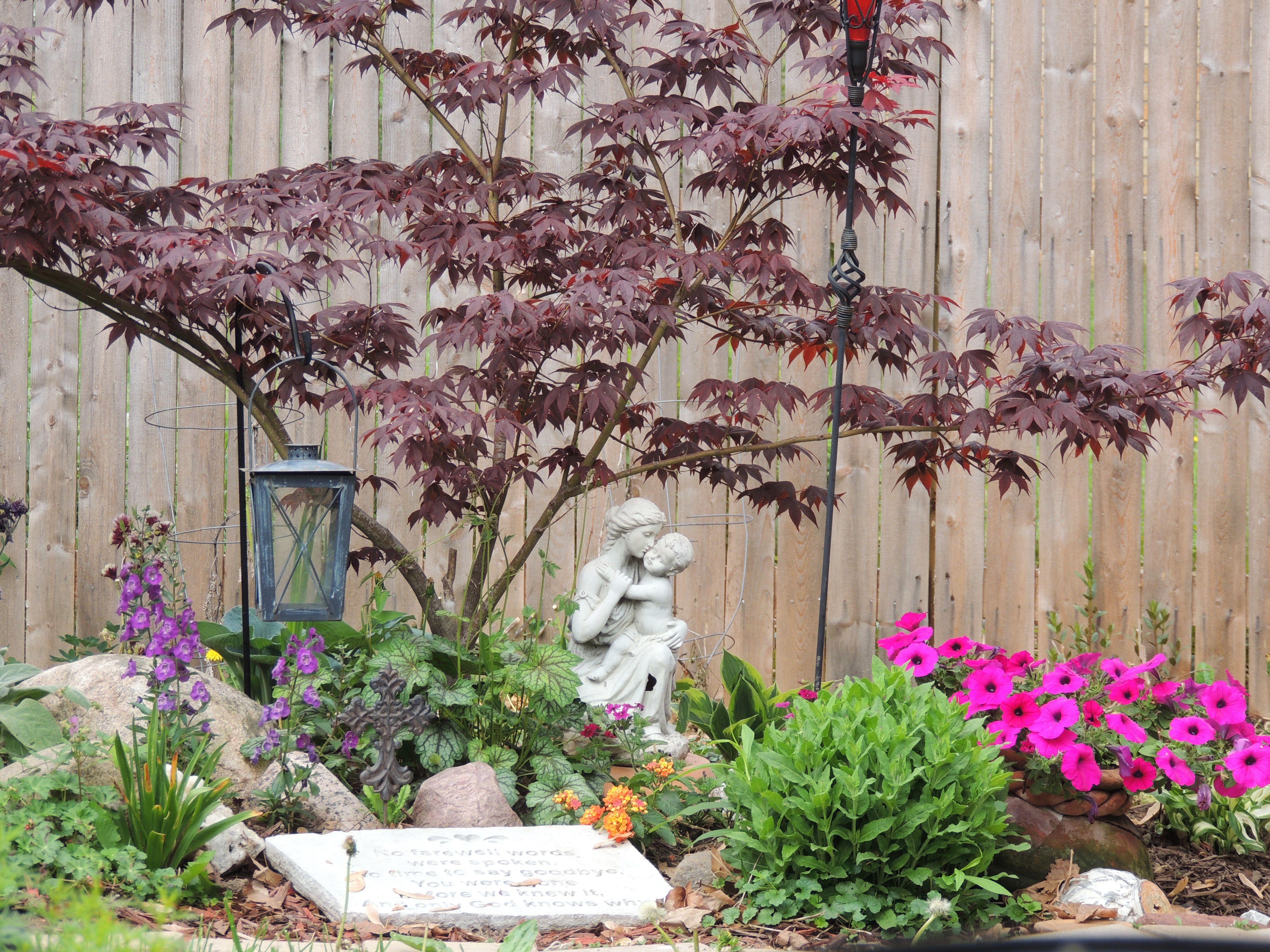 Memorial Garden Ideas Smallkitchengarden