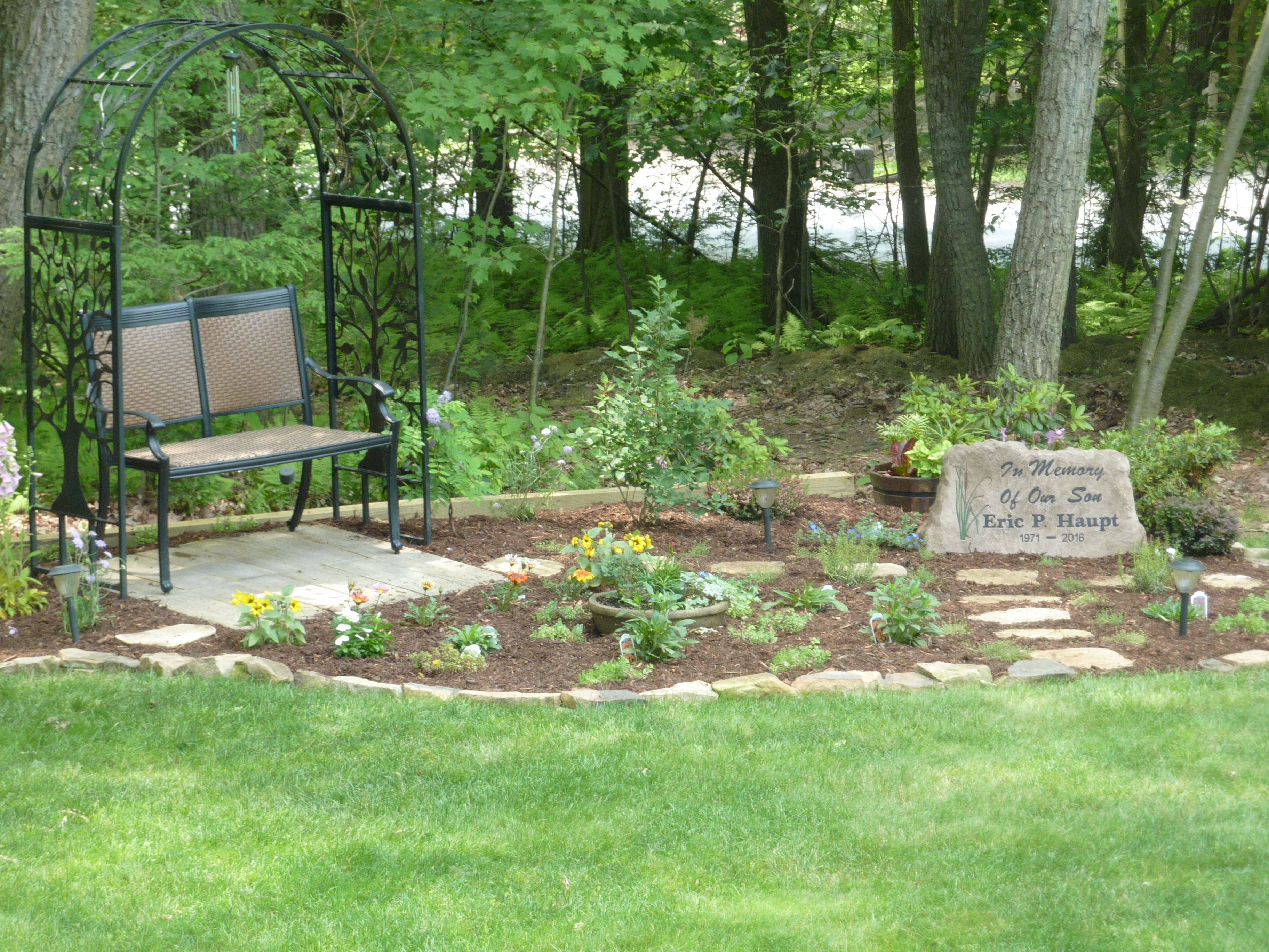 Lovely Memorial Garden Ideas