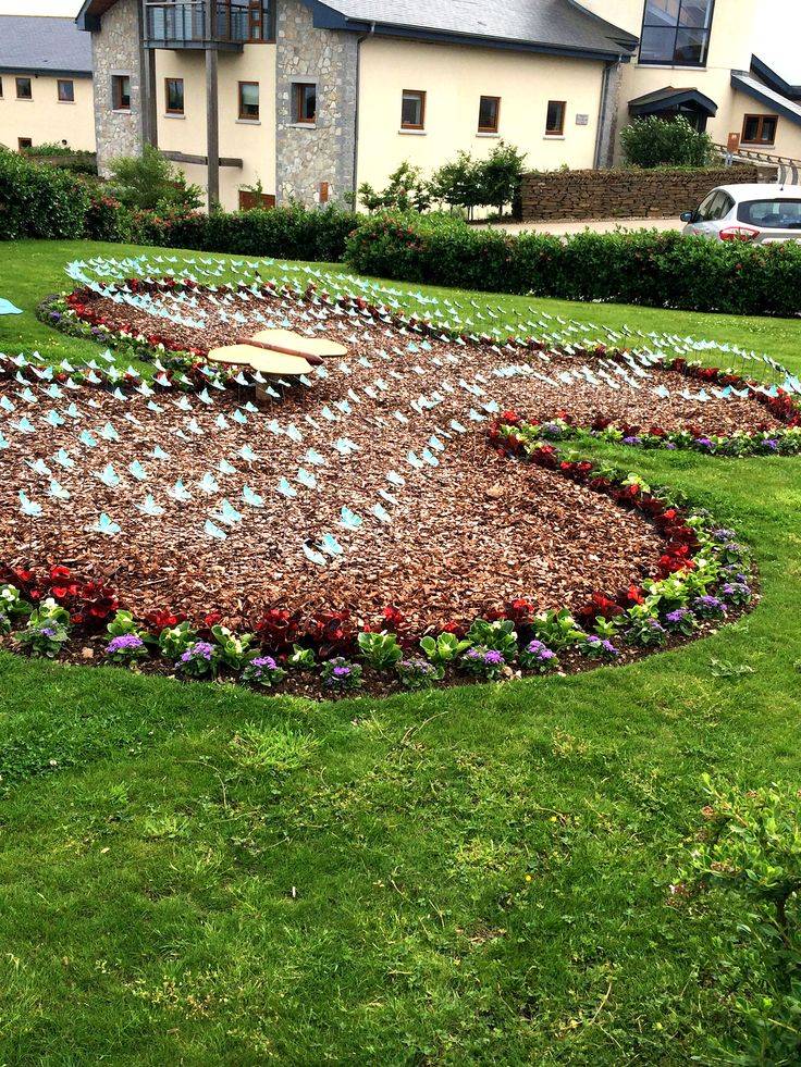 Pinterest Memorial Garden Ideas Photograph Moms Memorial G
