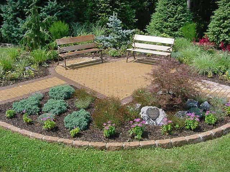 Lovely Memorial Garden Ideas