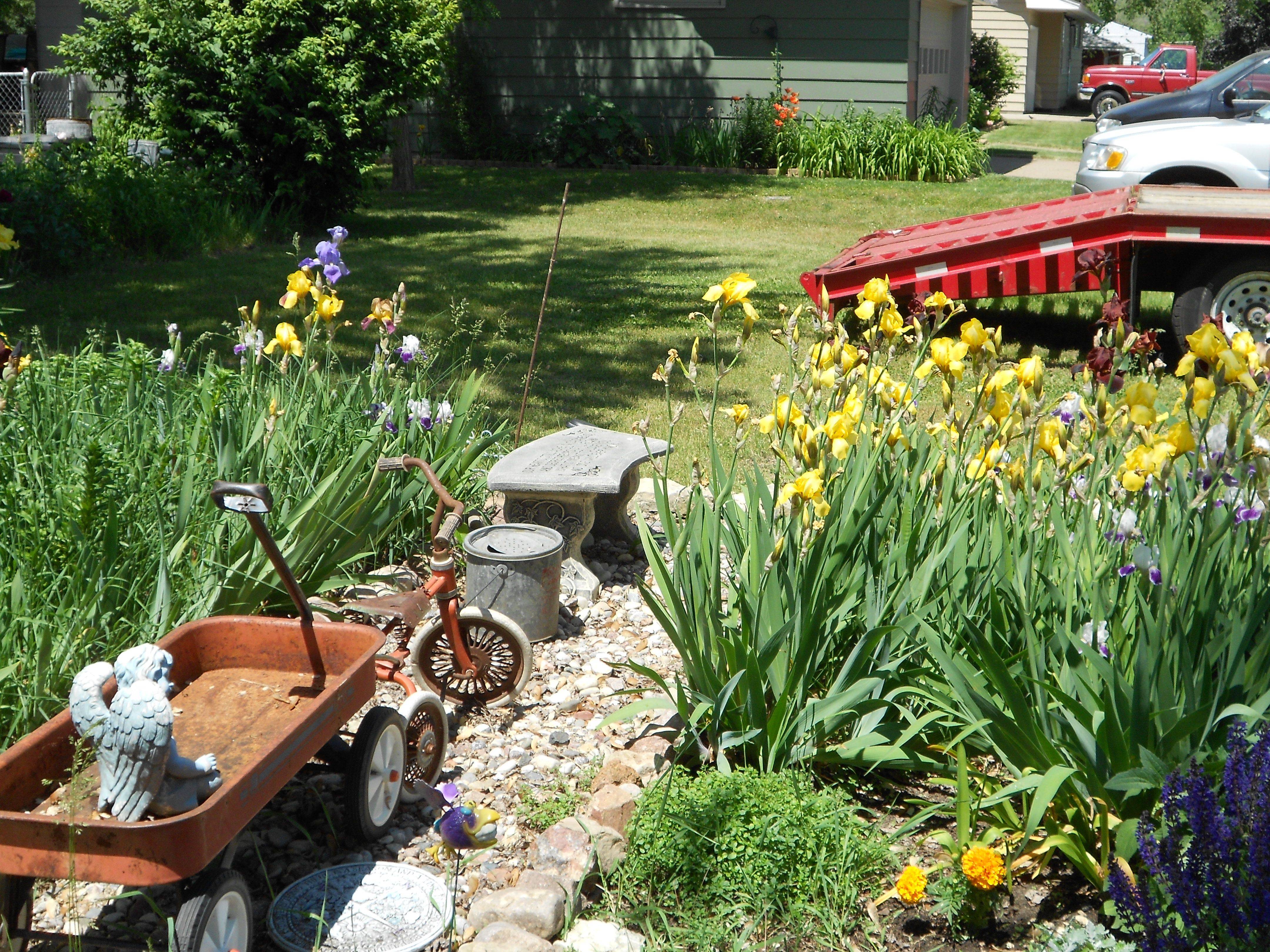Heartwarming Memorial Garden Ideas Decor