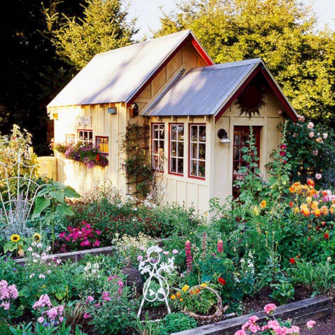 Lovely And Cute Garden Shed Design Ideas