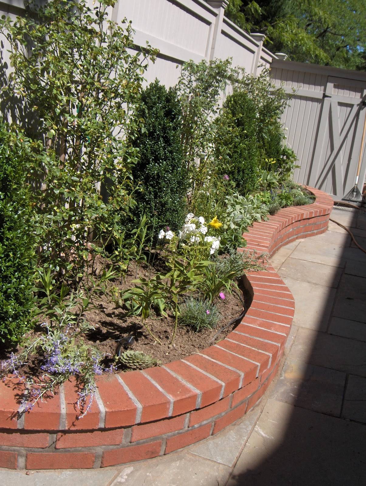 Brick Landscaping Ideas You Should Not Miss
