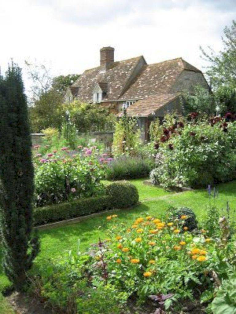 Lovely Cottage Garden Design Ideas