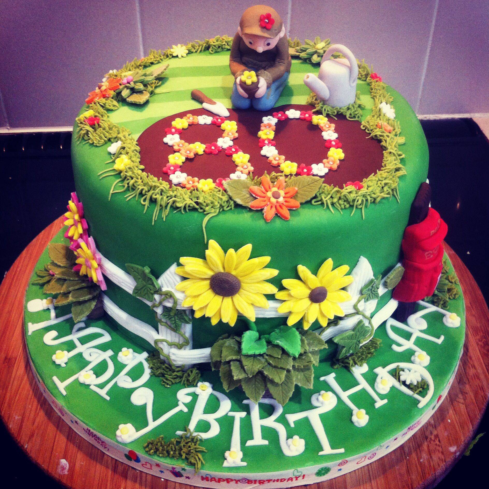 Beautiful Buttercream Garden Cakes