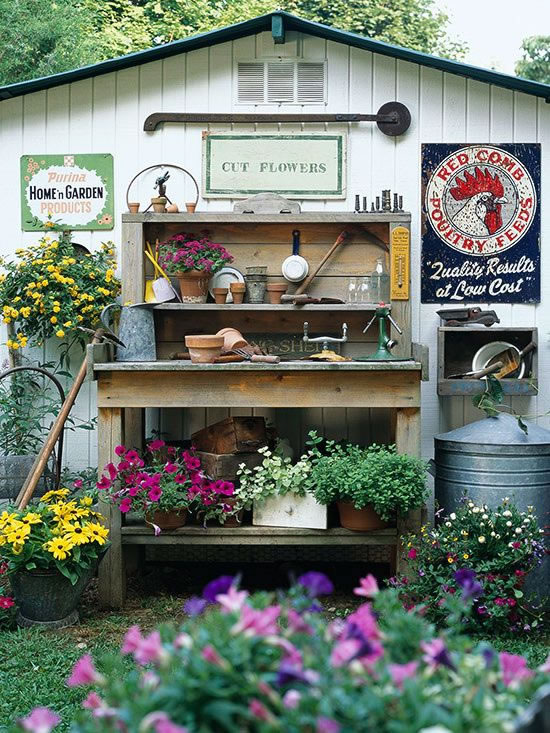 Best Vintage Garden Decor Ideas