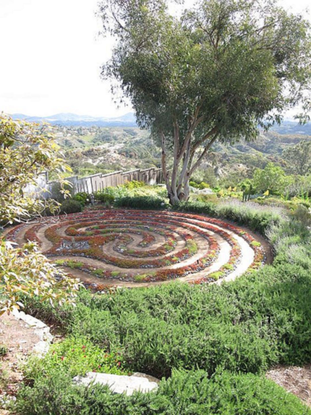 Wow Beautiful Labyrinth Garden